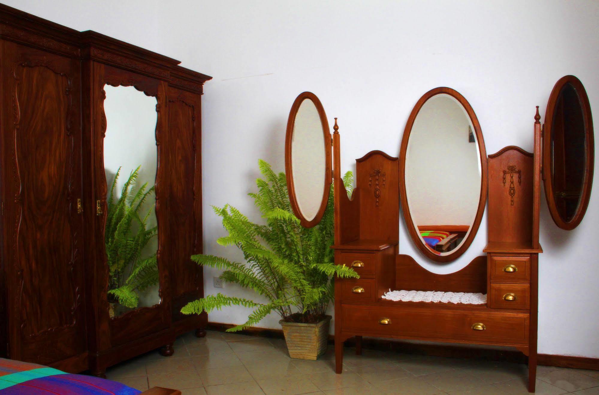 Lodge 19 Negombo Exteriör bild
